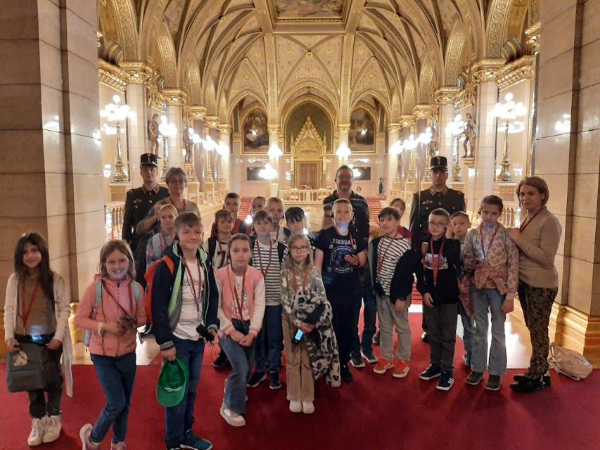 Parlamenti sétán a 3.b