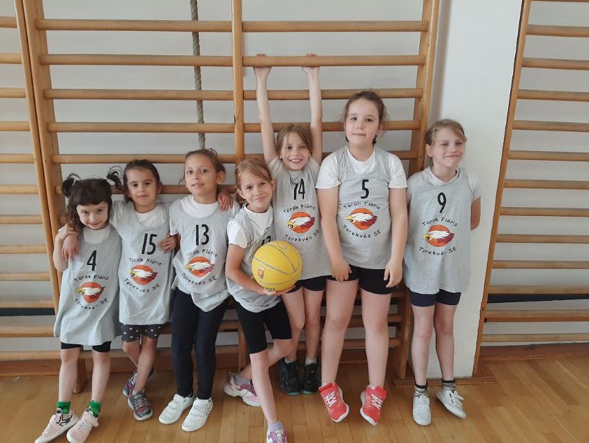 Törpilla kupa éves értékelése