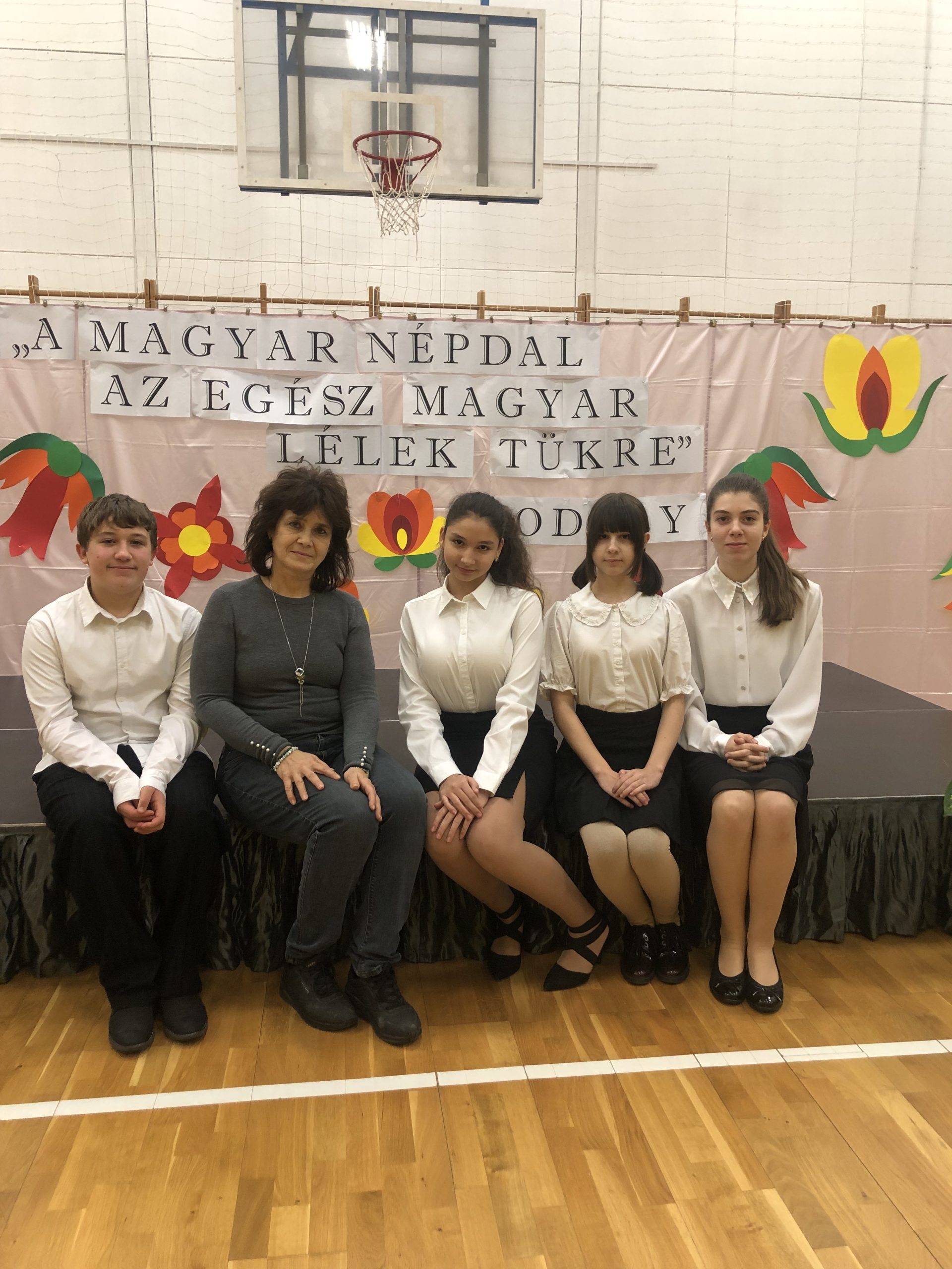 Idei Kerületi Népdalversenyen is „aranyosak” lettek tanítványaink